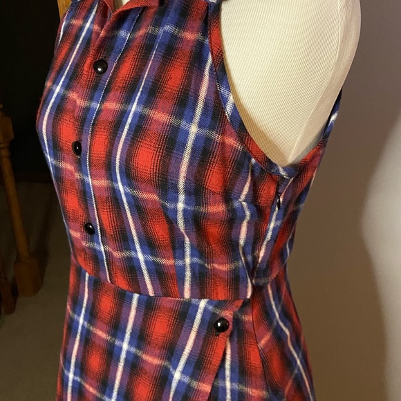 NWOT Plaid Dress, Medium - Picture 4 of 5